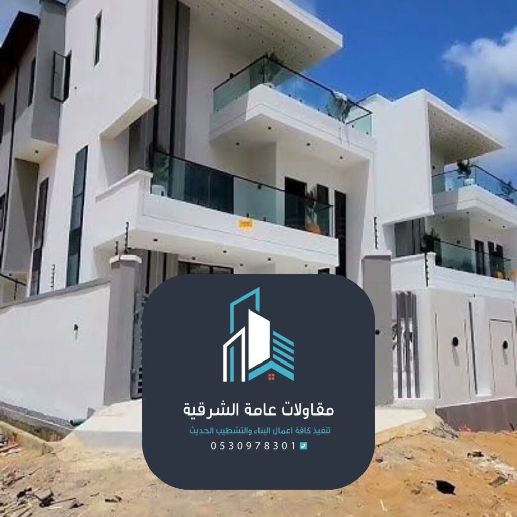 تنفيذ دهانات خارجية مقاومة للعوامل الجوية على واجهات منازل الدمام
